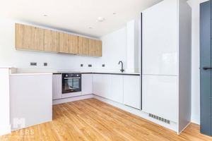 Photo 15- click for photo gallery